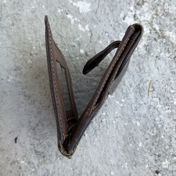 Vintage Gucci wallet - Picture 5 of 8